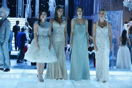 Pretty-Little-Liars-Christmas-Special-1