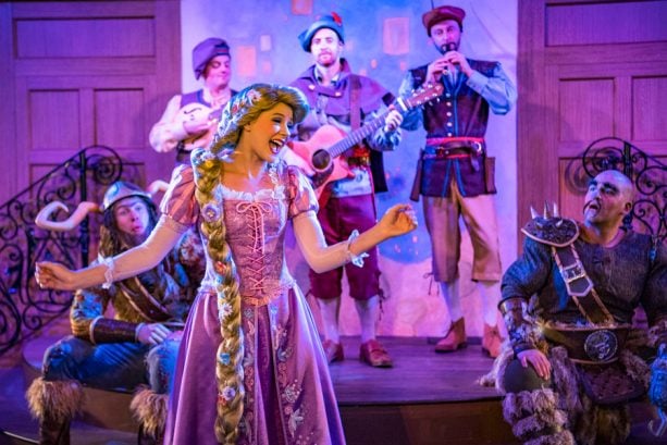 Enjoy musical performances from Rapunzel and the Snuggly Duckling Thugs at Rapunzel’s Royal Table aboard the Disney Magic