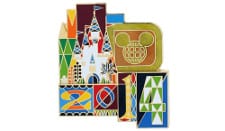 Quarterly pin Magic Kingdom