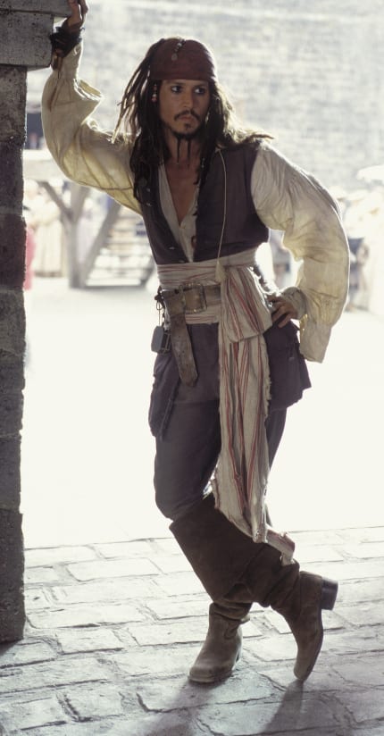 Jack-Sparrow-Pirates-Posing-Tips