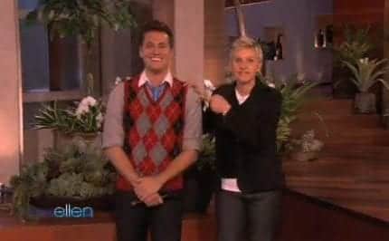 Nick Pitera S One Man Tribute To Aladdin The Musical The Main Street Mouse