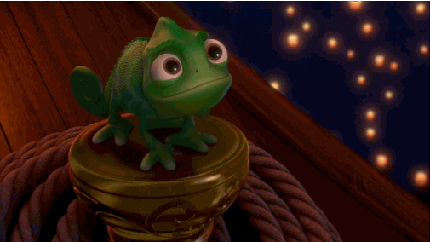 Pascal-Watching-the-Lanterns-in-Tangled