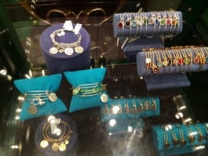 bracelets2