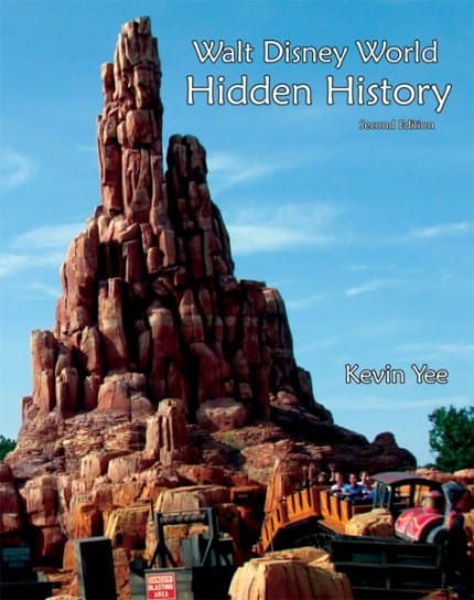 kevin-yee-hidden-wdw-book