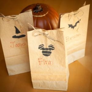 disney-halloween-school-treat-bags-1013_photo-420x420-img_0930