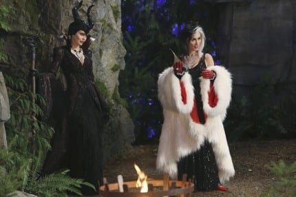 KRISTIN BAUER VICTORIA SMURFIT