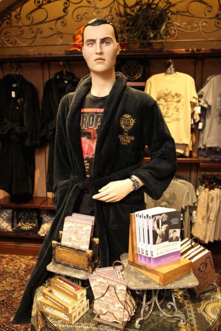 TOTNM9085381 613x920