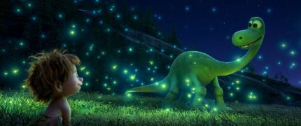 Arlo-and-Spot-with-Fireflies-in-The-Good-Dinosaur