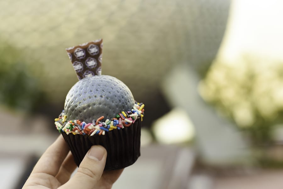 Spaceship Earth Cupcakes at Fountain Valley at the International Food & Wine Festival at Walt Disney World Resort