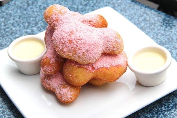 StanleyWave2PRCampaign16x9 | The Main Street Mouse Peppermint Beignets at Mint Julep Bar in Disneyland Park