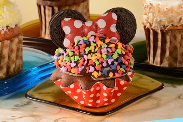 Minnie Mouse Cupcake from Gasparilla Island Grill at Disneys Grand Floridian Resort Spa