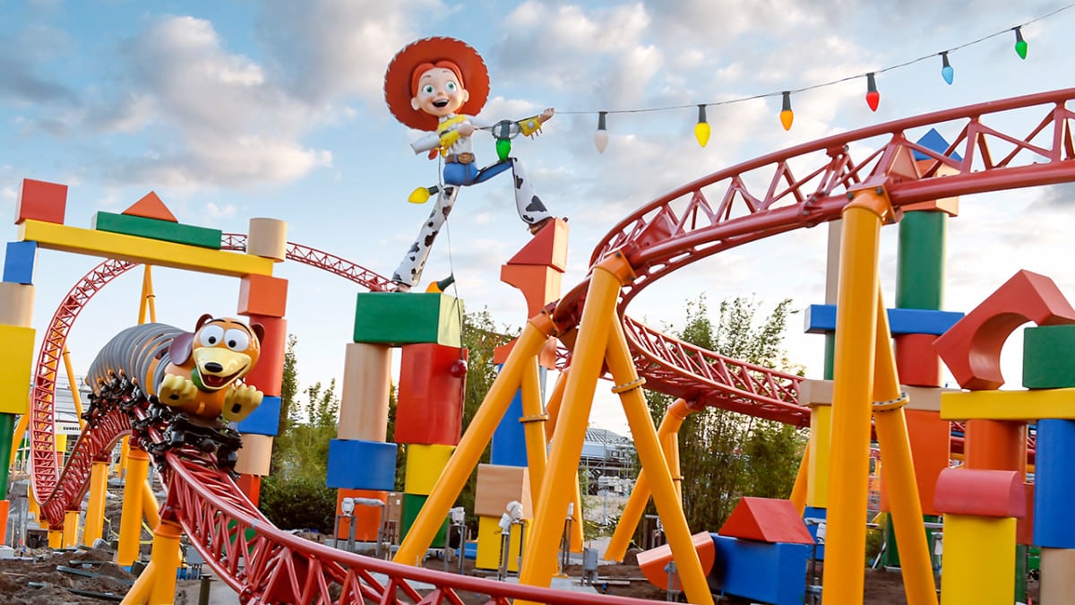 Ride Along With Slinky Dog Dash At Toy Story Land At Disney’s Hollywood