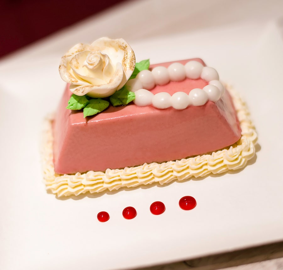 Mother’s Day Dessert at Sunshine Seasons at Epcot