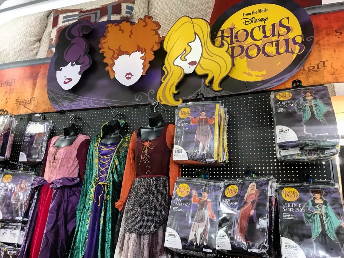 hocus pocus dolls shop disney