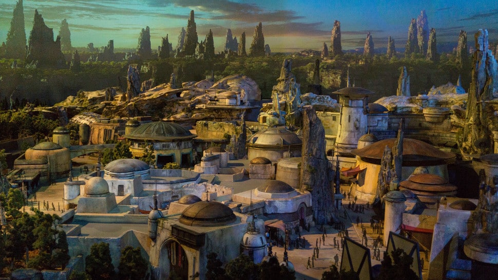 StarWarsLandPreviewFeatured07142017 | The Main Street Mouse