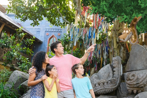Animated Magic Shot from Disney PhotoPass at Disney's Animal Kingdom Featuring 'The Lion King'