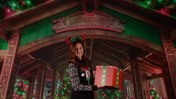 Holiday Photos at Disney Springs