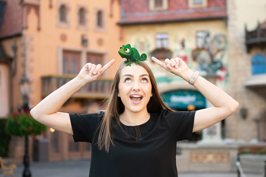 Disney PhotoPass Magic Shot in Germany at Epcot