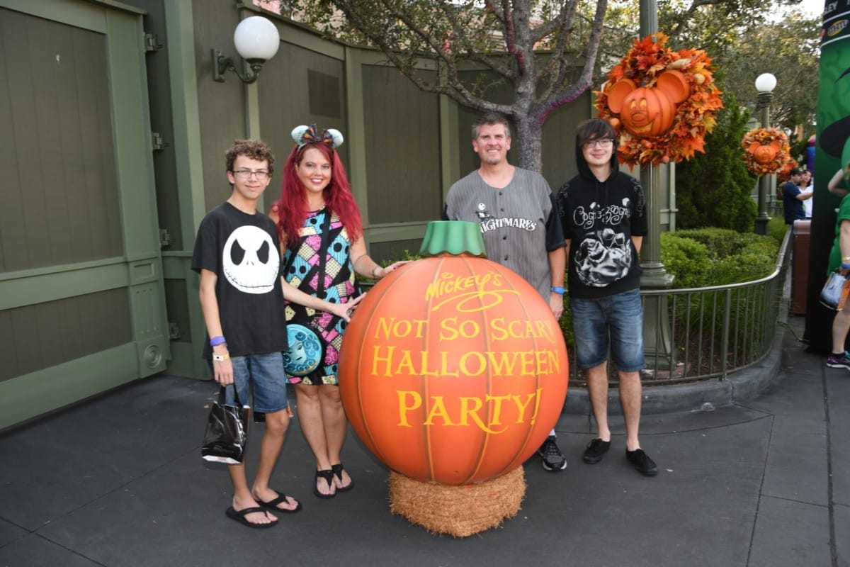F8193812EA9D4AABB0592472089C7219 | The Main Street Mouse