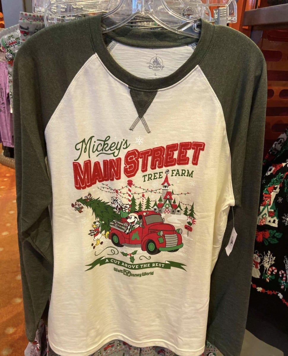 Disney Christmas Merchandise is Starting to Arrive! disneyparks