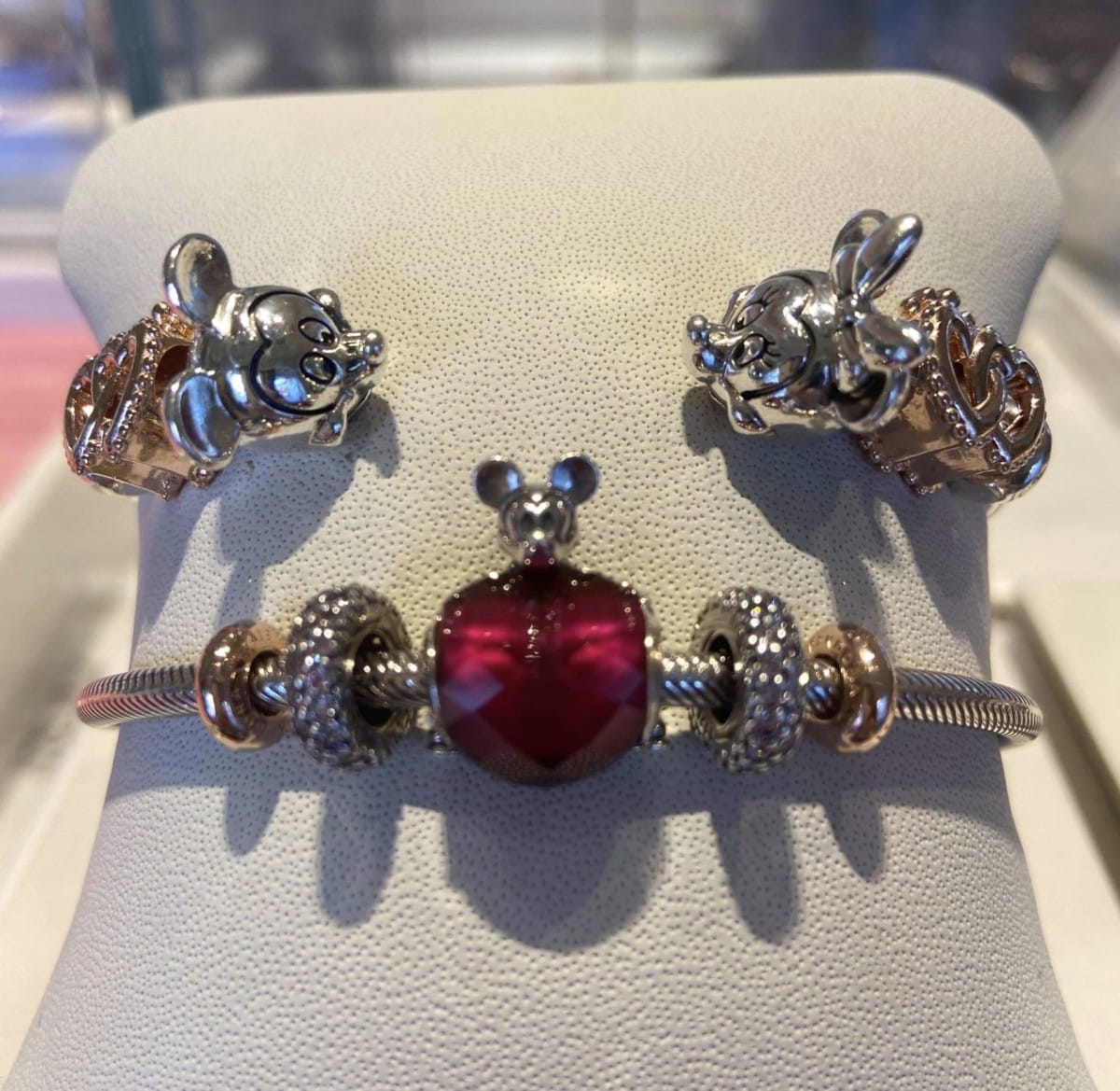 Hollywood studios on sale pandora charm