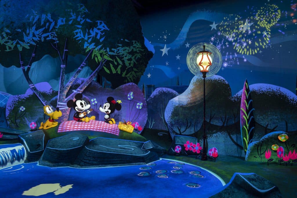 | The Main Street Mouse Mickey Minnie's Runaway Railway