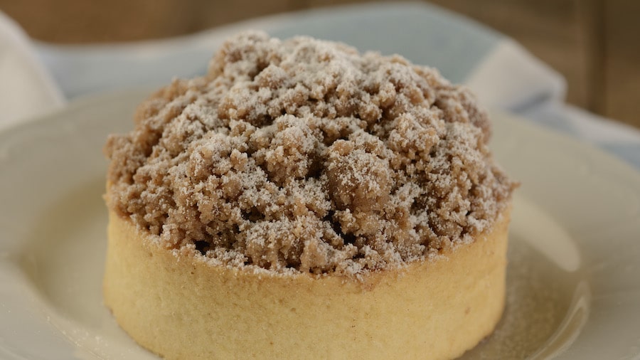 | The Main Street Mouse Apple Crumble Tart