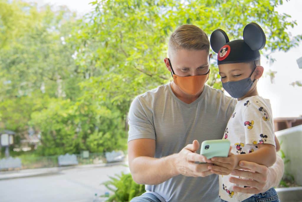 Guests using the Disneyland App