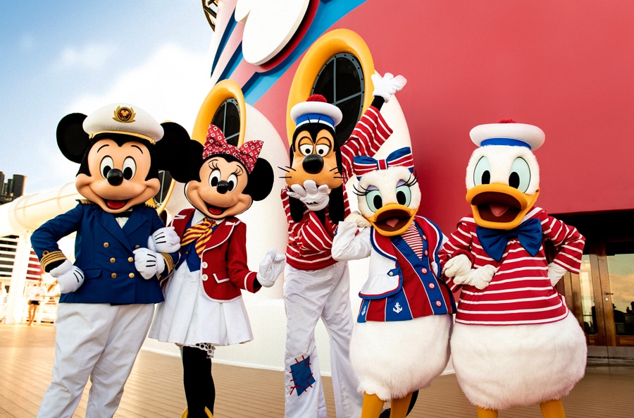 Mickey Mouse, Minnie Mouse, Goofy, Daisy and Donald Duck