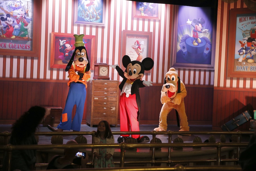 Meet Mickey Mouse character encounter with Mickey, Goofy and Pluto in Disneyland Park Paris