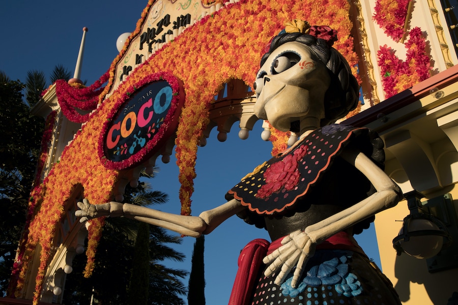 Plaza de La Familia at Disney California Adventure park