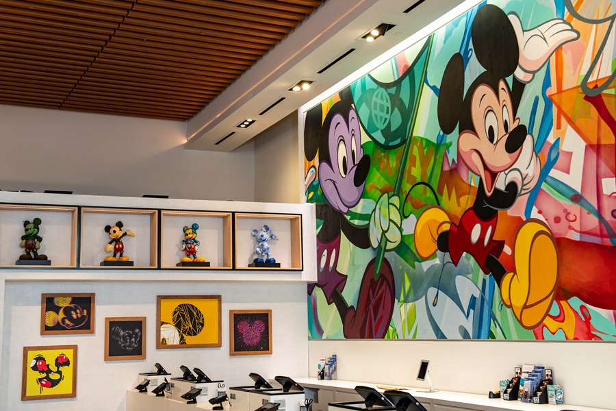 Mickey Mouse mural in Creations Shop at EPCOT