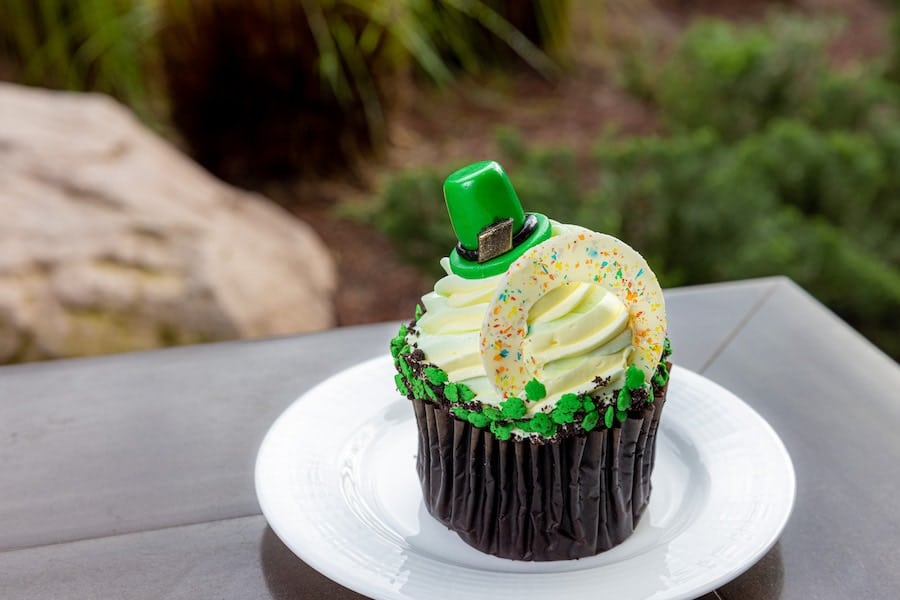 Shamrock Cupcake at Disneys Wilderness Lodge