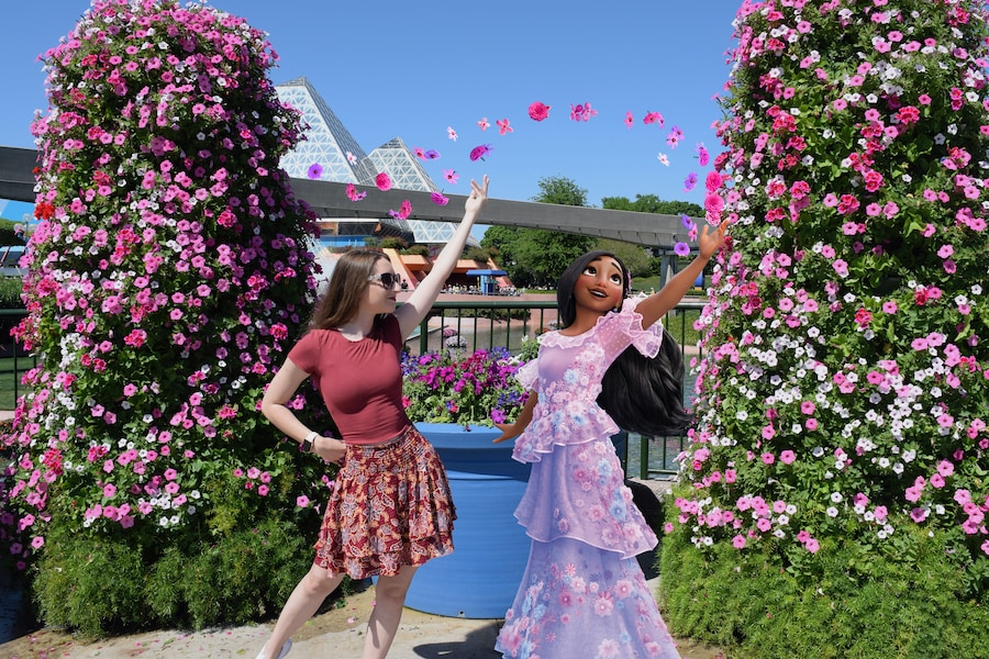 EPCOT International Flower & Garden Festival Isabela Magic Shot