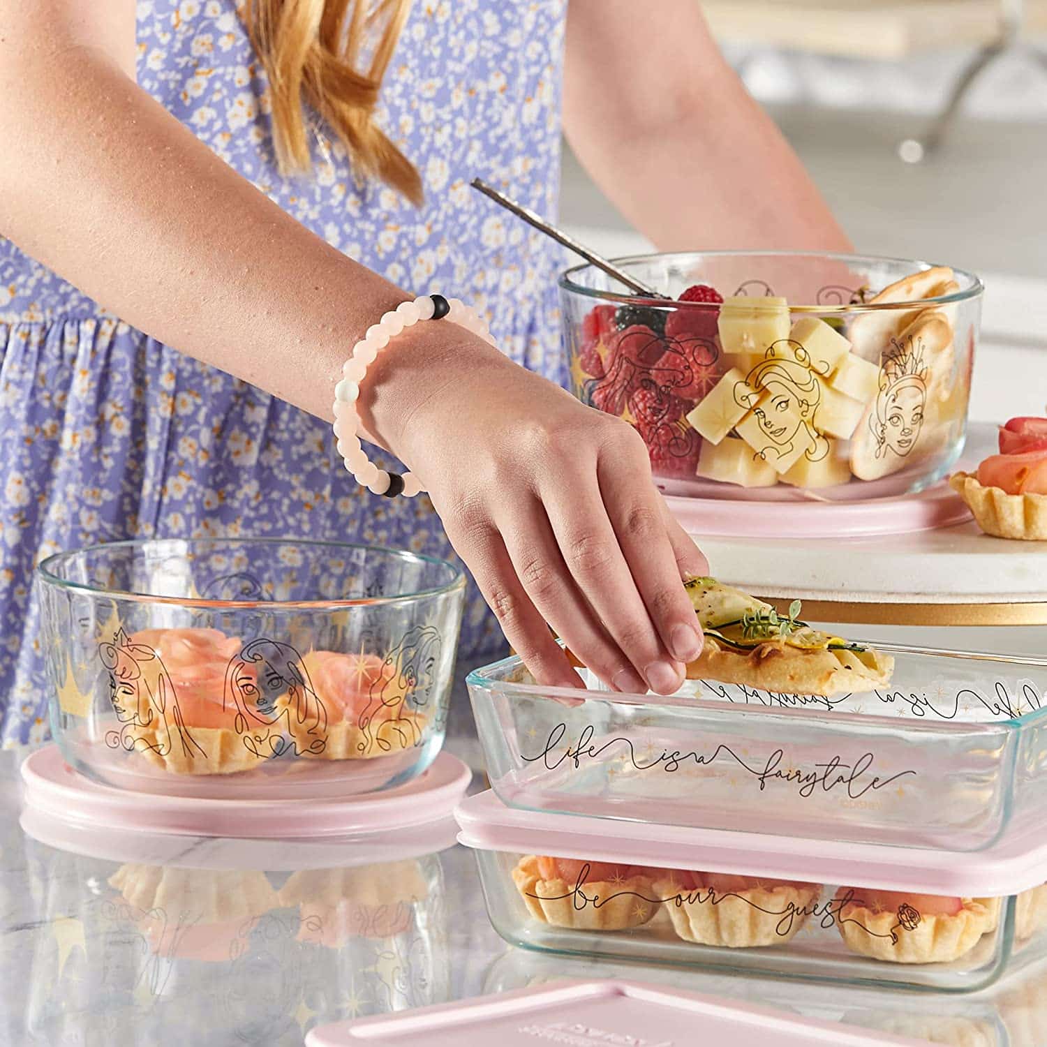 This Princess Pyrex Storage Set Will Keep Your Food Magically Fresh! -  Decor 