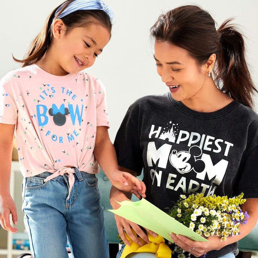 “Happiest Mom on Earth” Tee