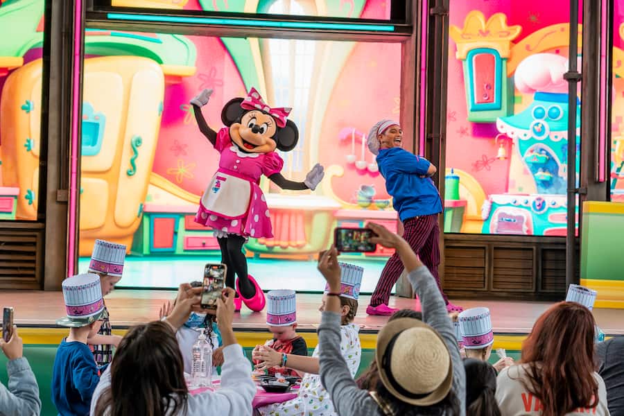 Disney California Adventure Food Wine Festival alices Wonderland Bakery Unbirthday Party