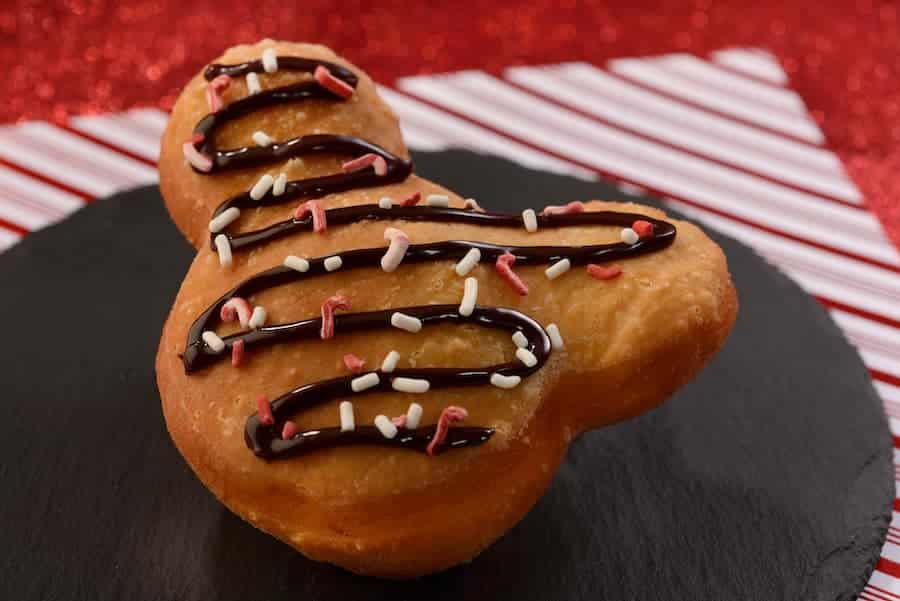 Peppermint Mickey Beignet