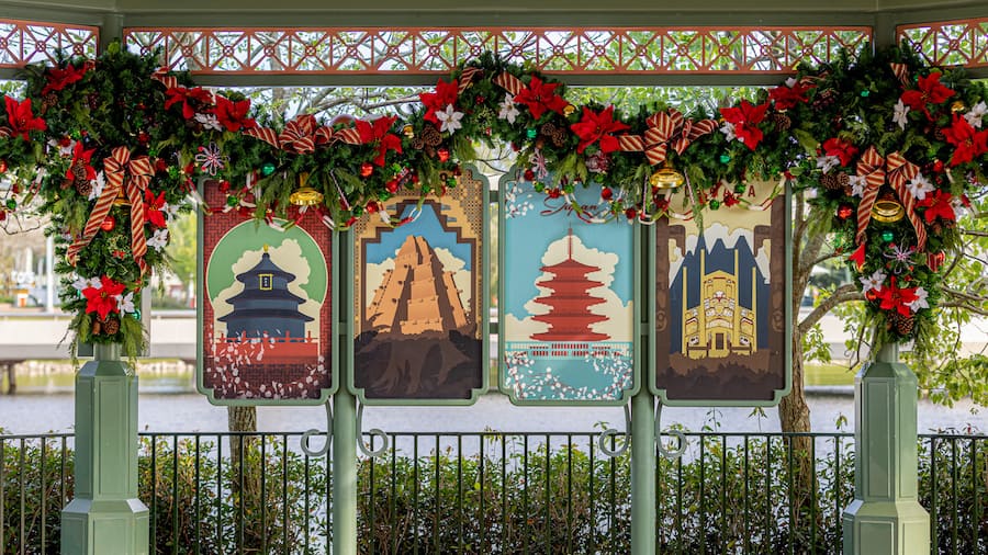 | The Main Street Mouse Holiday Garland in Epcot
