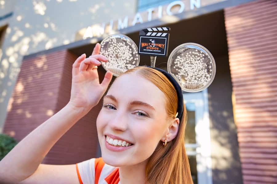 Mickey Mouse Ear Headband for Adults – Walt Disney Studios