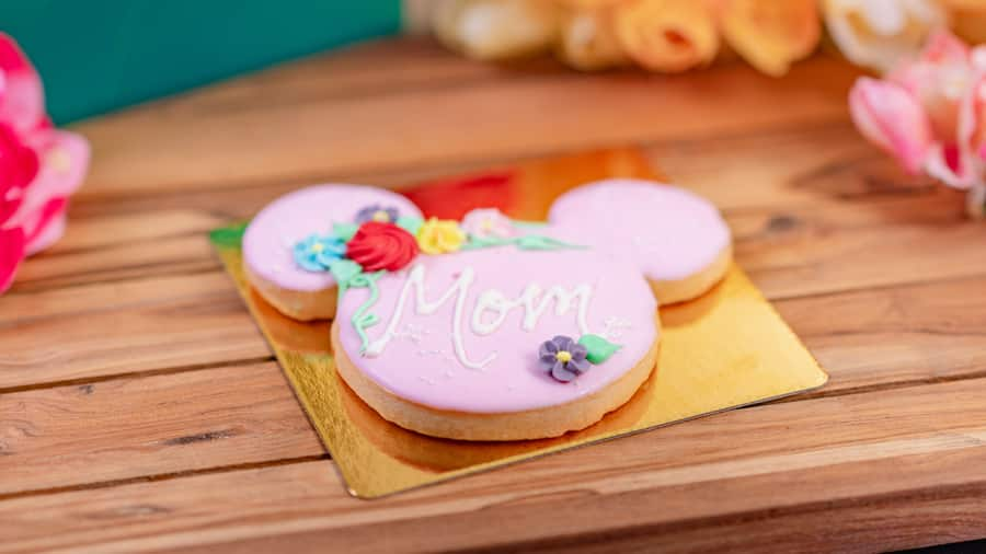 Mother’s Day Mickey Cookie