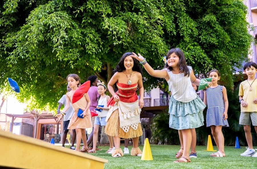  Kakamora Chaos with Moana