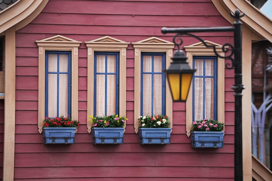 | The Main Street Mouse