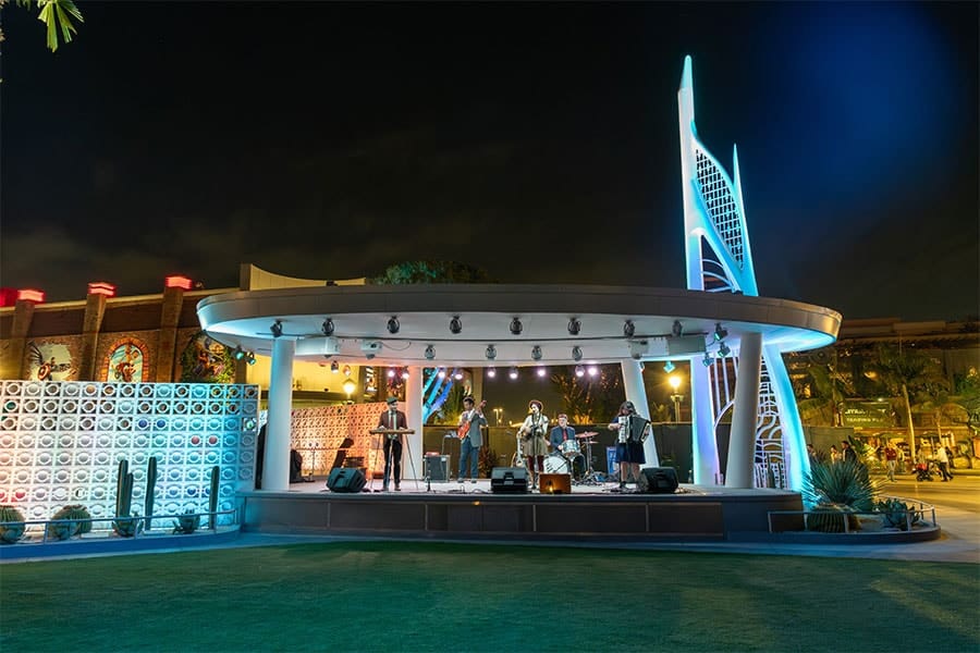 Image of Downtown Disney LIVE stage and lawn