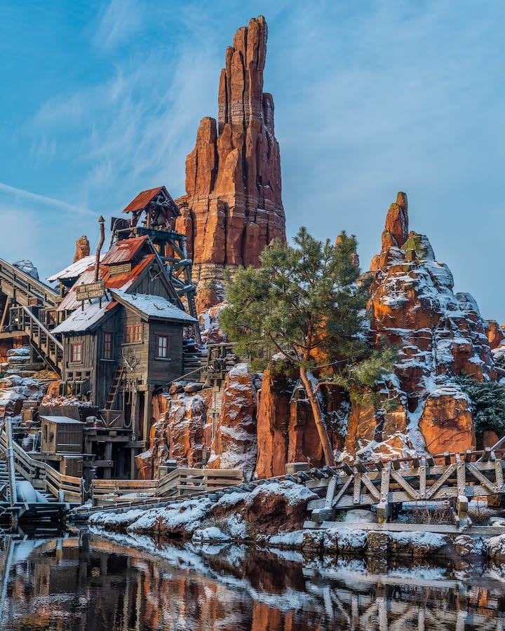 Snow at Disneyland Paris
