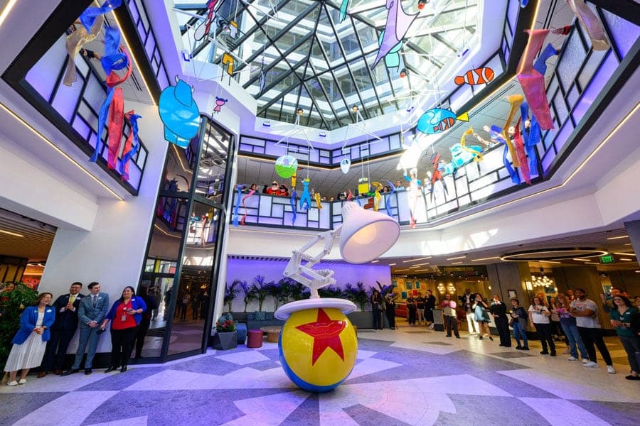 A sculpture of the iconic Pixar Ball and Lamp welcomes guests at the front lobby entrance of Pixar Place Hotel
