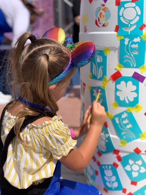 Rain Barrel Painting at Busch Gardens Tampa Bay Photo Credit Coke Florida | The Main Street Mouse