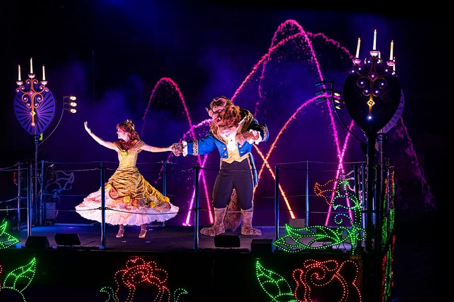 | The Main Street Mouse fantasmic at Disneyland Resort