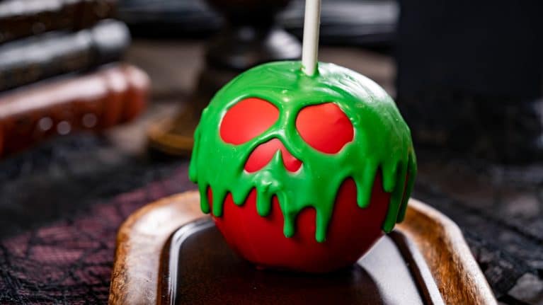 | The Main Street Mouse Skull Apple