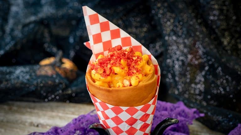 | The Main Street Mouse Slow burning Mac and Cheese